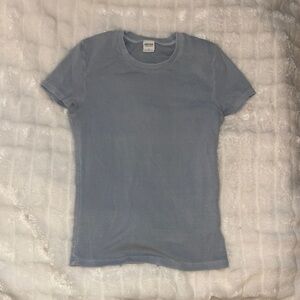 ARITZIA homestretch light blue/grey t-shirt